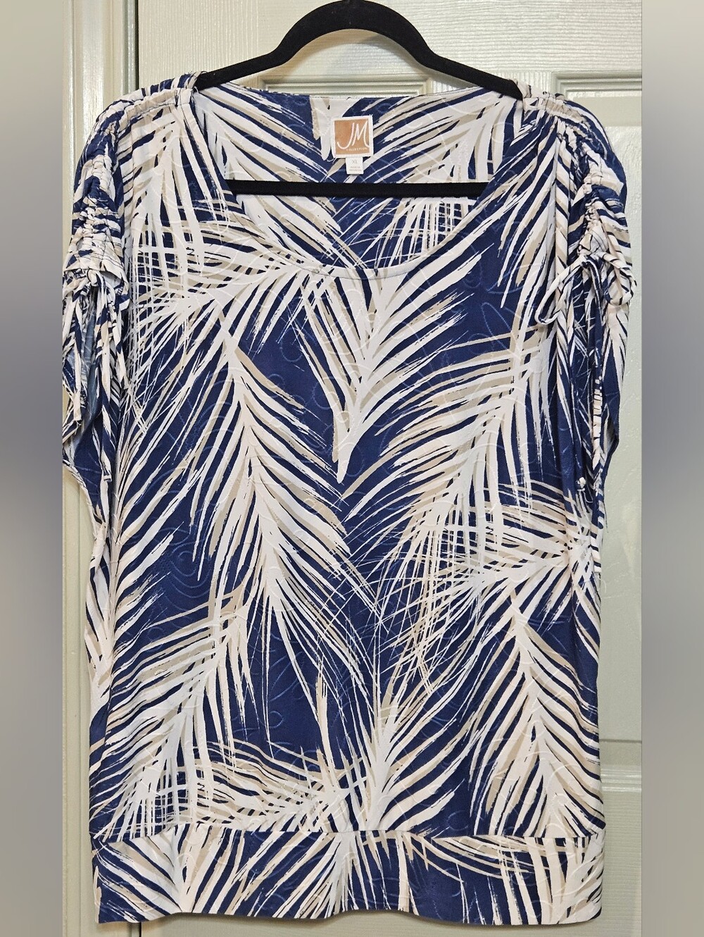 JM Collection Navy and White Palm-Print Tunic Top